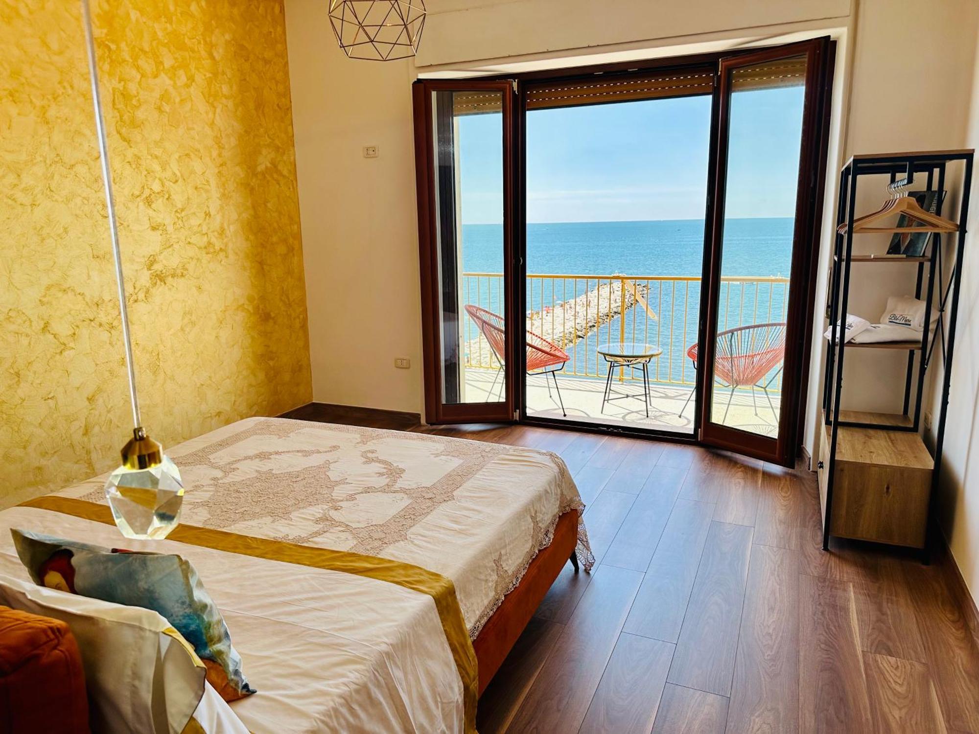 Hotel Blumare Arthouse Salerno Exterior foto